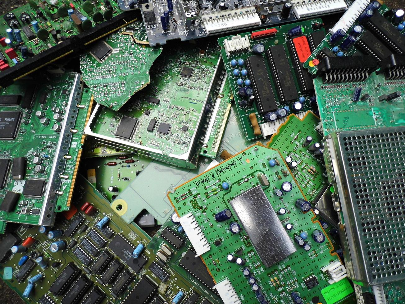 Electronic and electrical waste is one of the resources exploited in what is known as "urban mining" 