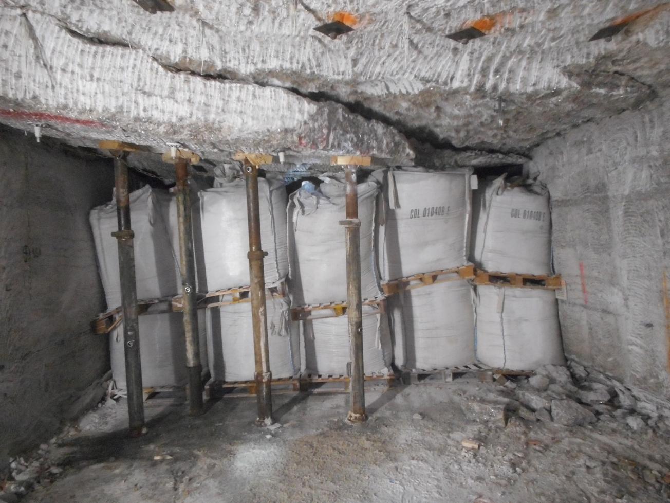 Packages of waste stored at the Stocamine underground site 