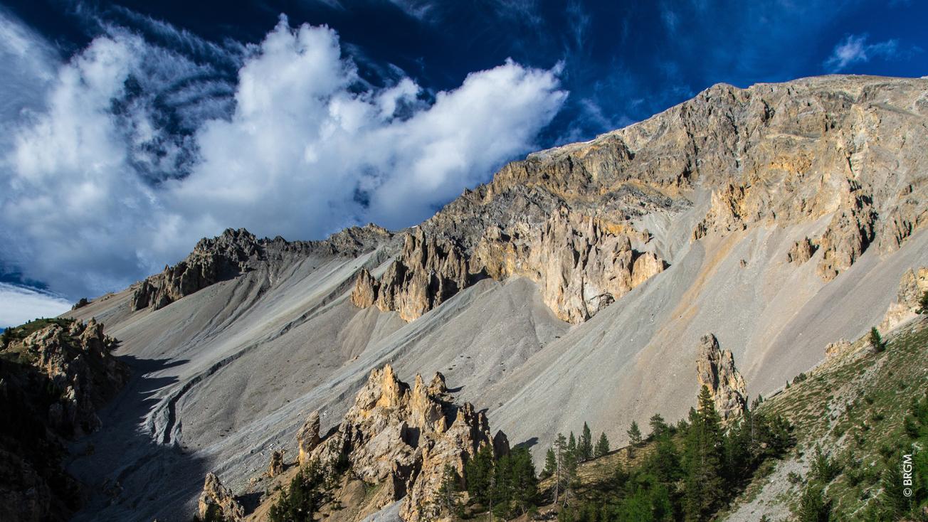 Differential erosion of the limestone rocks of the Izoard Pass, Haute-Alpes