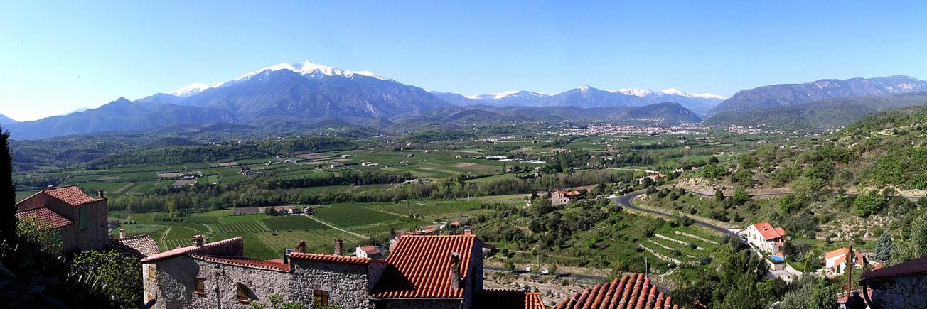 The Roussillon plain