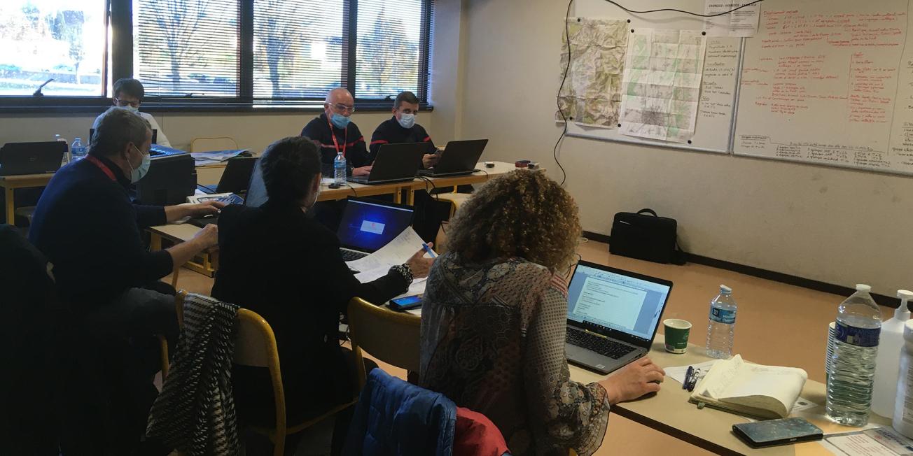 Departmental Operational Centre (COD) activated and relayed online to the National School of Engineering in Tarbes (ENIT) during the game phase with the involvement of a BRGM expert