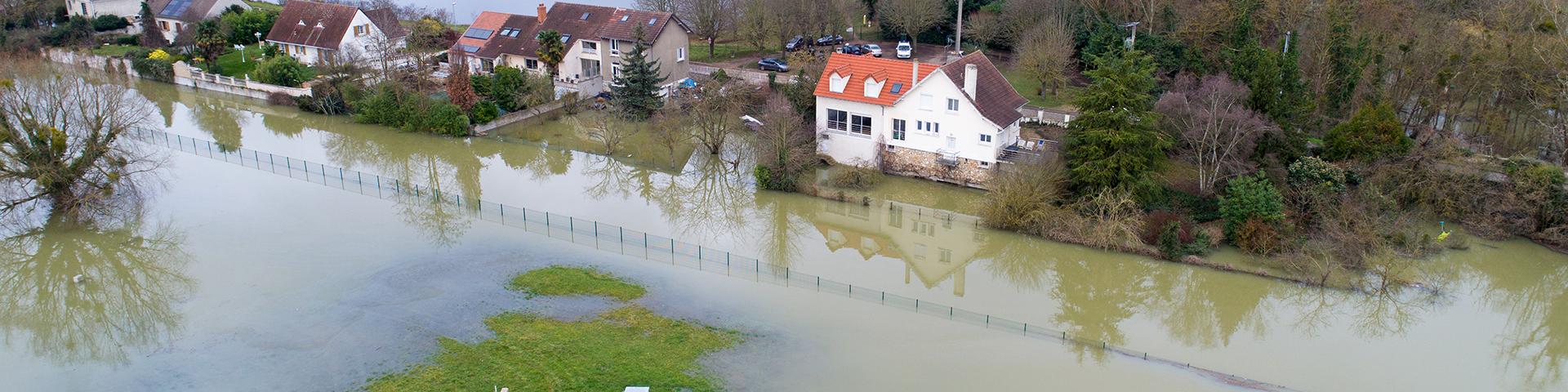 Flooding of the Seine at Triel-sur-Seine, Yvelines