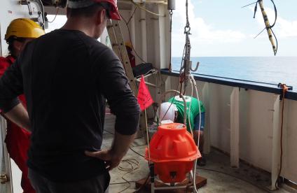 MAYOBS2 oceanographic campaign in Mayotte to study the new underwater volcano discovered in May 2019 