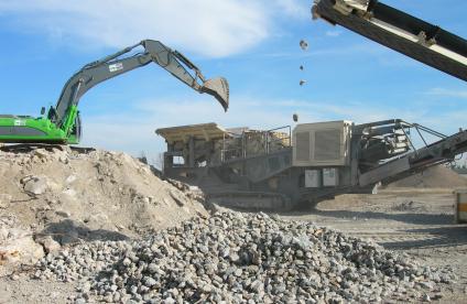 A mobile plant for crushing demolition concrete for recycling 