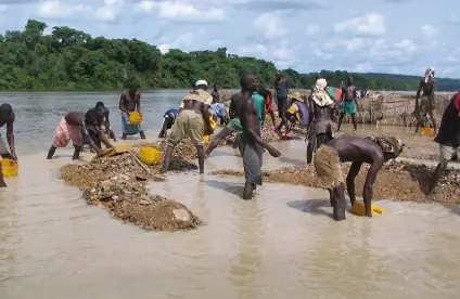 Diaminage ou exploitation artisanale de diamant, à l'est de la République Centrafricaine 