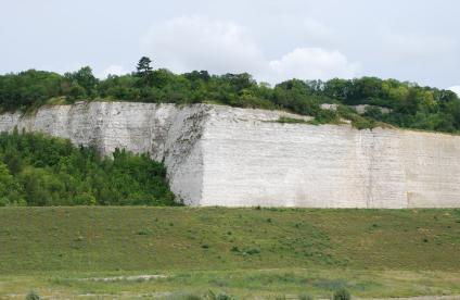 High height cutting face in the Lafarge chalk quarry, Yvelines