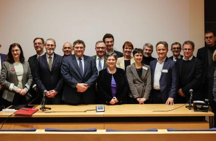  On 22 January 2024, the heads of 16 French research institutions made a joint commitment to use their research activities and change the way they operate to help meet the challenges of the ecological transition towards sustainable development. 