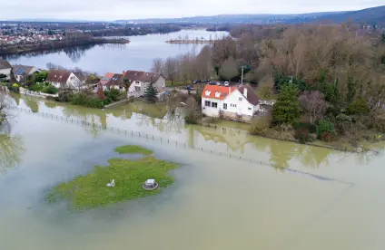 Flooding of the Seine at Triel-sur-Seine, Yvelines