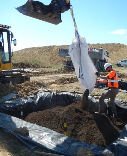 Le BRGM étudie des solutions de valorisation des terres excavées comme composant pour recréer artificiellement des sols fonctionnels