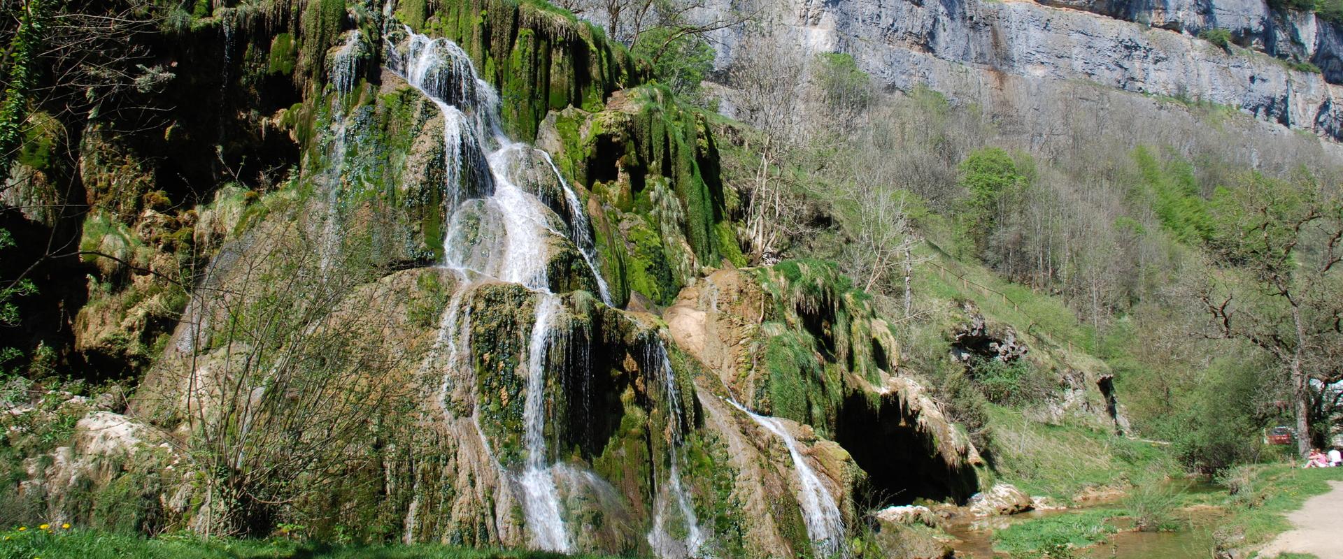 The Dard waterfall, Jura