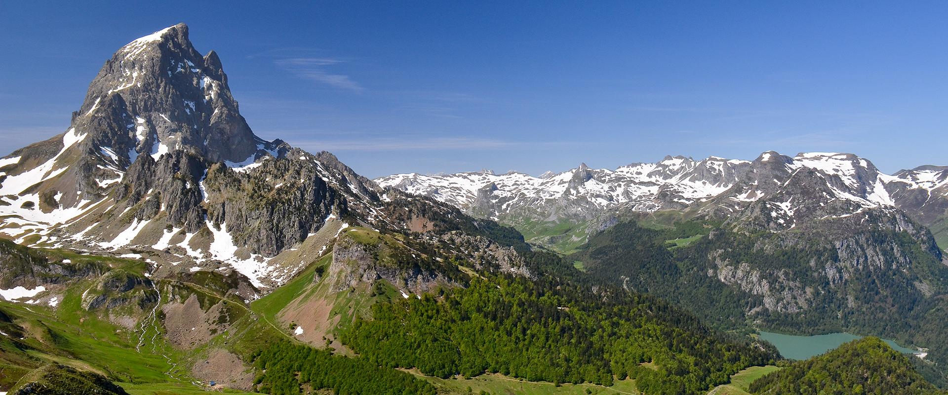  The Pic du Midi d'Ossau, Pyrenees