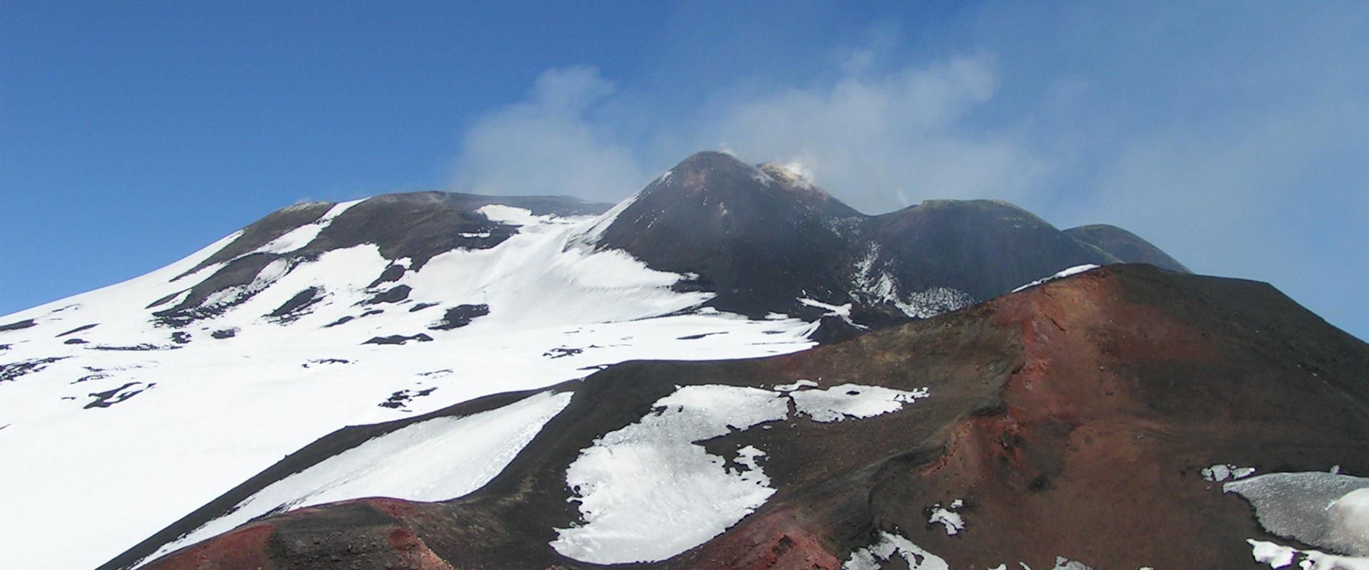 Activité fumerollienne au sommet de l'Etna, Italie
