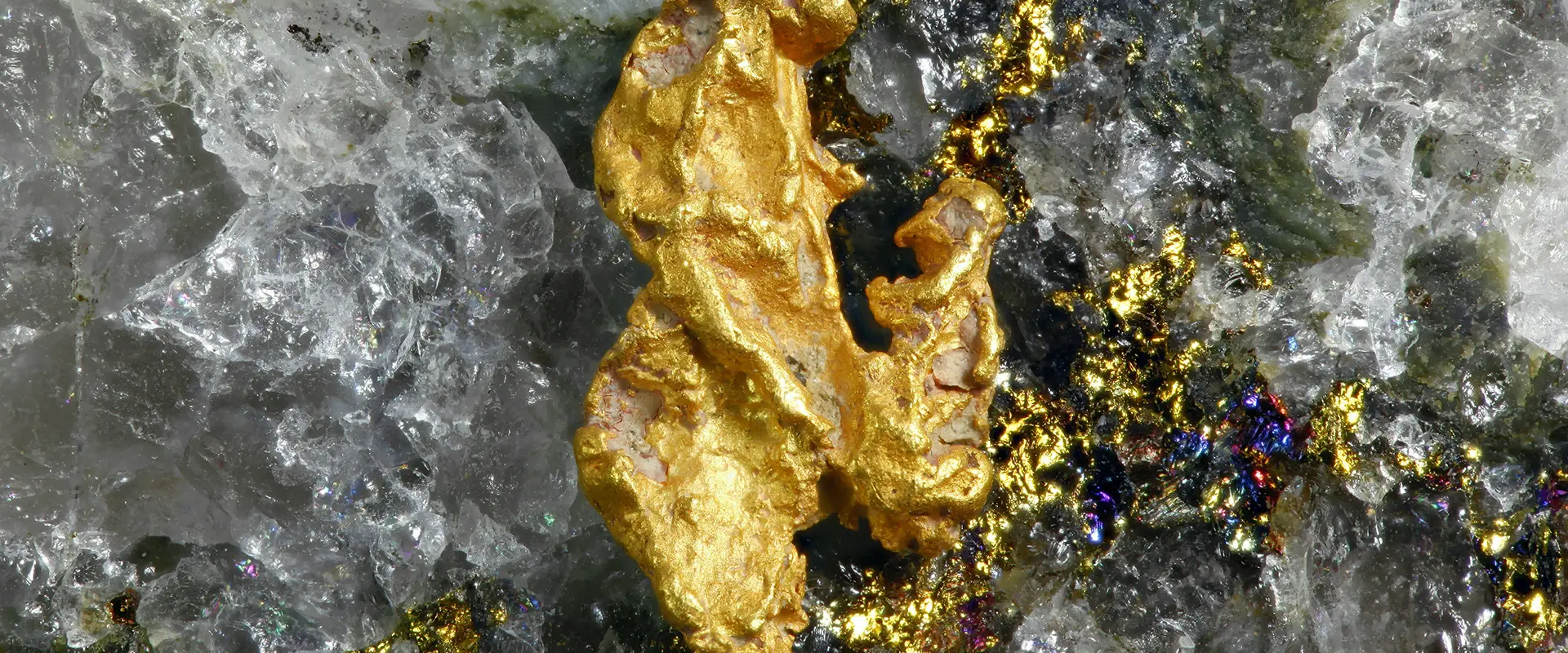 Gold nugget and quartz, Finland