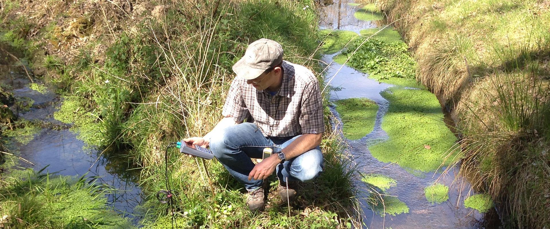 In-situ measurements of physico-chemical parameters in the Loire basin