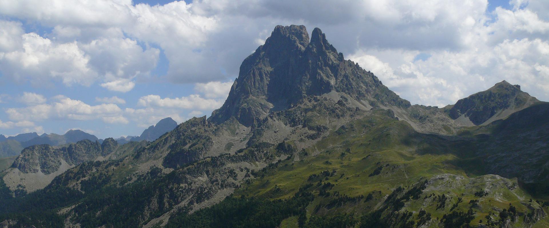 Le Pic du Midi d'Ossau, Pyrénées Atlantiques