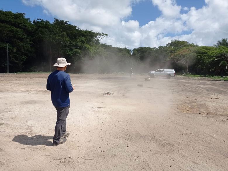 Etalonnage du drone pour la détection magnétique (Baie-Mahault, Guadeloupe, 2022).